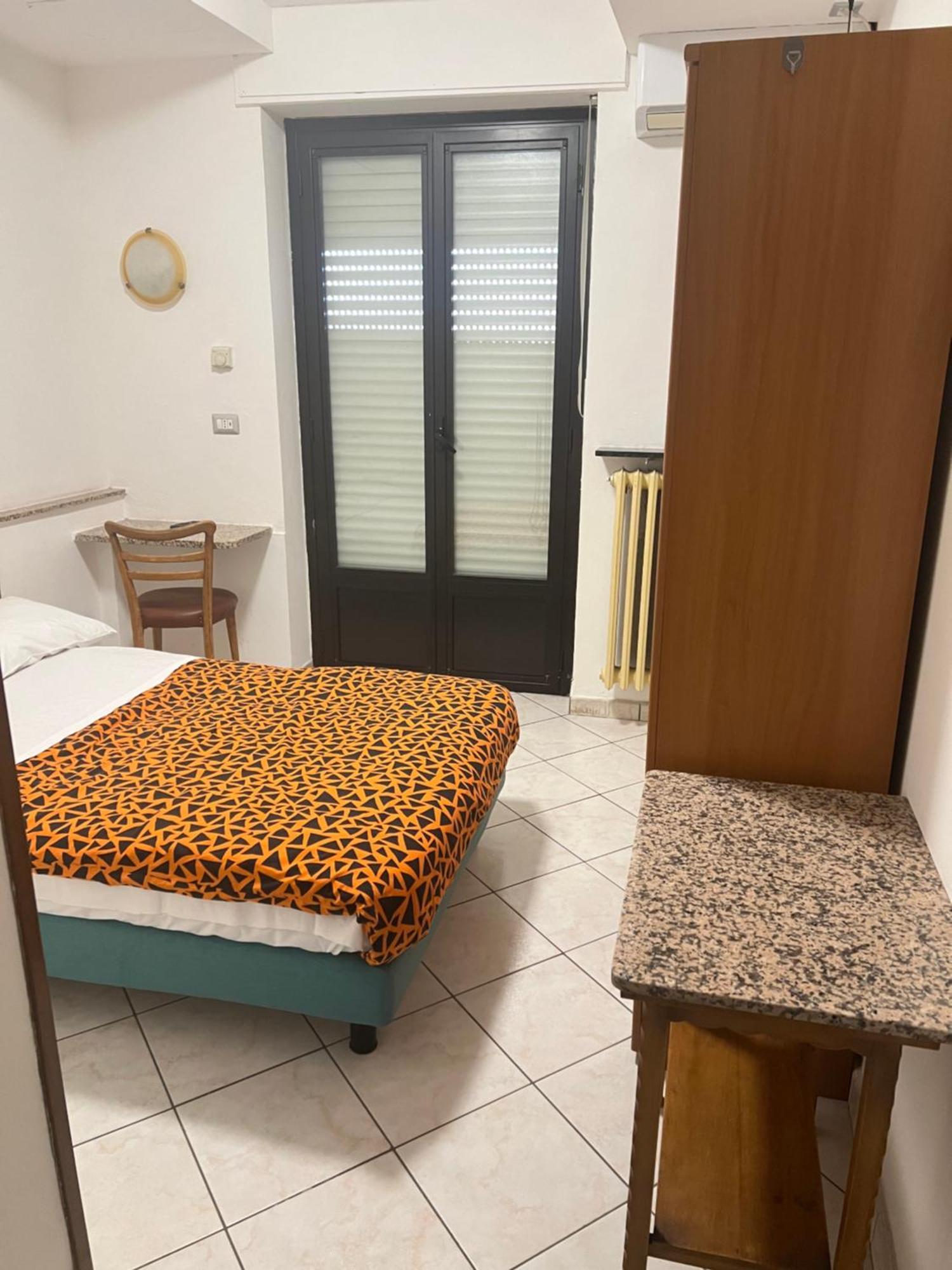 Hotel Persico سالوزو المظهر الخارجي الصورة